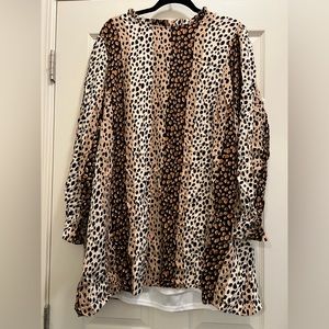 EUC Leopard 🐆 Print Tunic